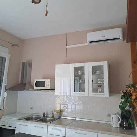 Apartment Mig - With Beautiful Garden