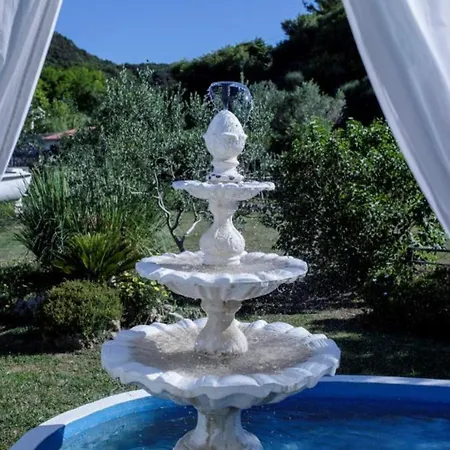 Apartment Mig - With Beautiful Garden *