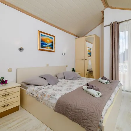 Apartamento Mig Supetarska Draga