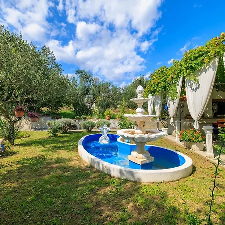 Mig * Supetarska Draga