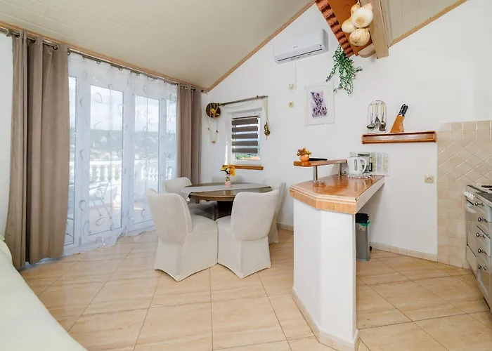 Mig * Supetarska Draga